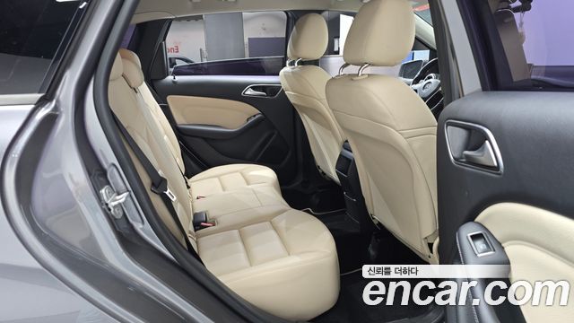 Mercedes-Benz B-Class (W246) B200 CDI Blue efficiency 2012 — фото 11