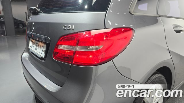 Mercedes-Benz B-Class (W246) B200 CDI Blue efficiency 2012 — фото 23