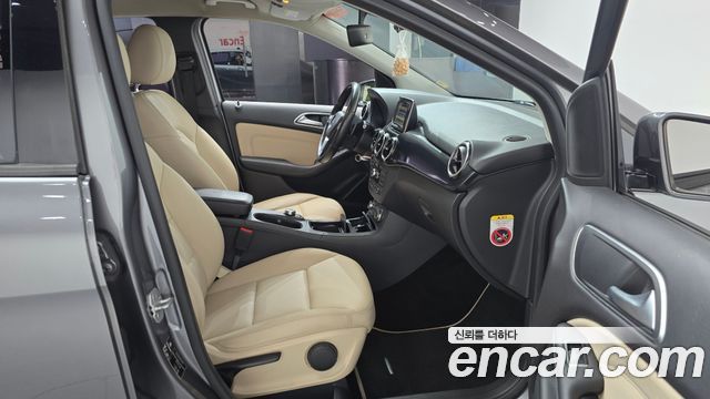 Mercedes-Benz B-Class (W246) B200 CDI Blue efficiency 2012 — фото 26