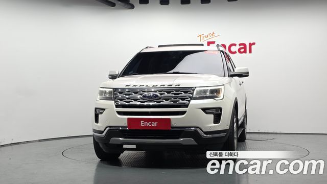 Ford Explorer 2.3 Limited 4WD 5th 2018 — фото 3