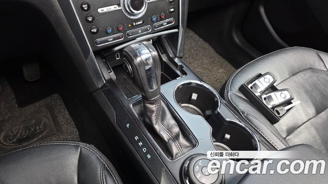 Ford Explorer 2.3 Limited 4WD 5th 2018 — фото 9