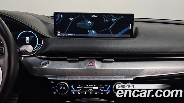 Genesis Electrified G80 (RG3) e-AWD 2023 — фото 14