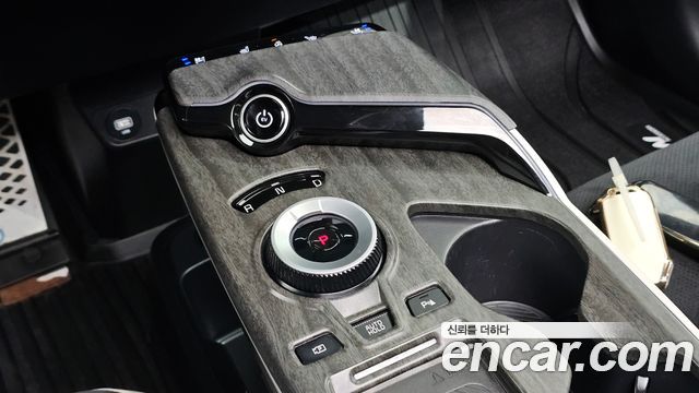 Kia EV6 Long Range 4WD GT Line 2022 — фото 9