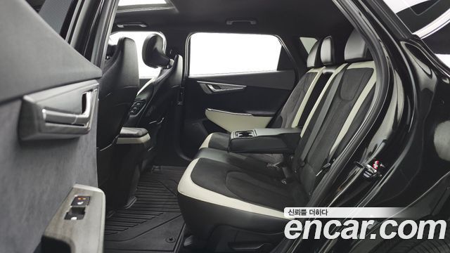 Kia EV6 Long Range 4WD GT Line 2022 — фото 11
