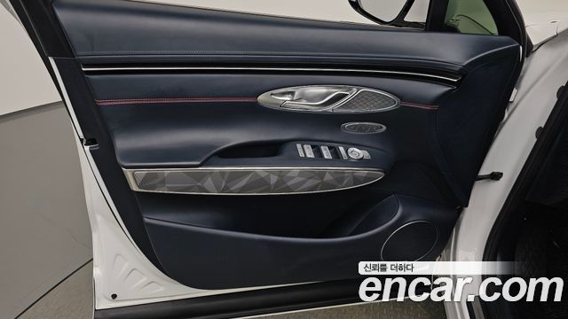 Genesis GV70 2.5T Gasoline AWD 2024 — фото 24