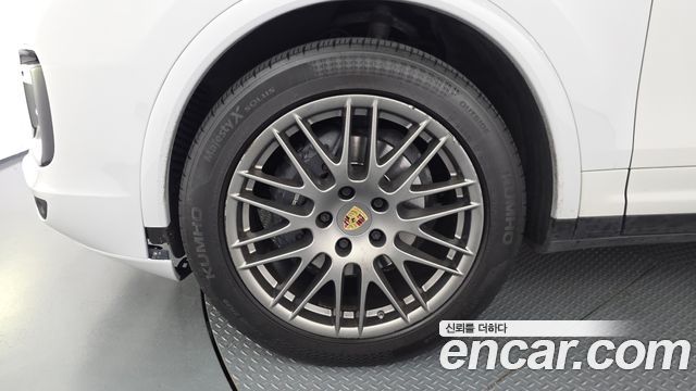 Porsche Cayenne 3.0 Diesel Platium Edition 958 2017 — фото 5