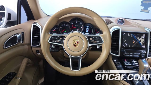 Porsche Cayenne 3.0 Diesel Platium Edition 958 2017 — фото 13