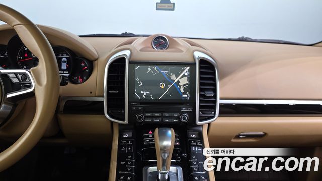 Porsche Cayenne 3.0 Diesel Platium Edition 958 2017 — фото 14