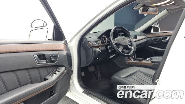 Mercedes-Benz E-Class (W212) E300 Elegance 2013 — фото 10