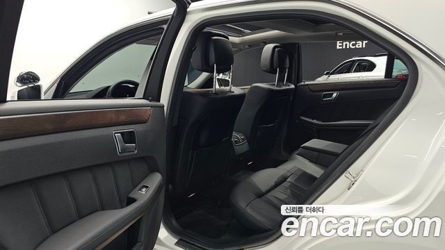 Mercedes-Benz E-Class (W212) E300 Elegance 2013 — фото 16
