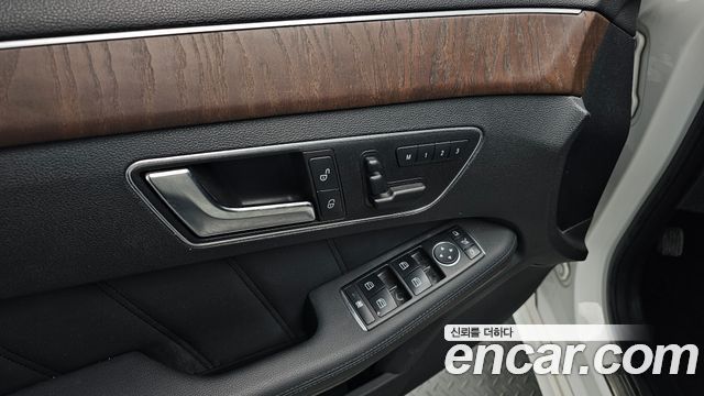 Mercedes-Benz E-Class (W212) E300 Elegance 2013 — фото 35
