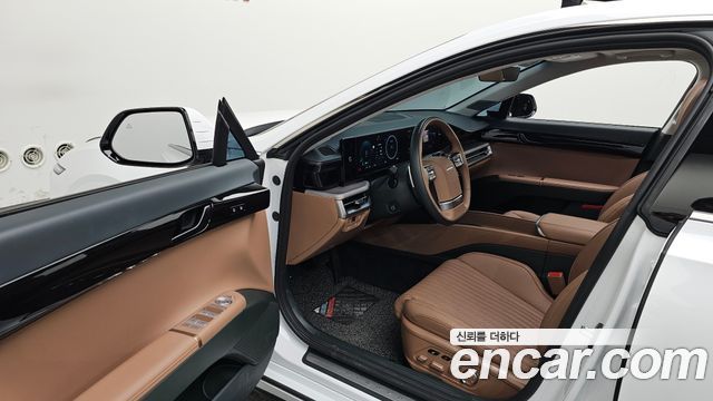 Hyundai Grandeur (GN7) 2,5 Gasoline 2WD Calligraphy 2026 — фото 10