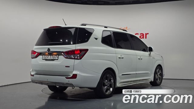 KG Mobility (SsangYong) Korando Turismo 4WD Extreme Sport 9-Seater 2018 — фото 2