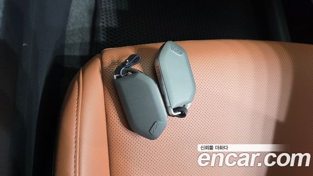 Kia Sportage Hybrid (V) HEV 1.6 2WD Signature 2025 — фото 17