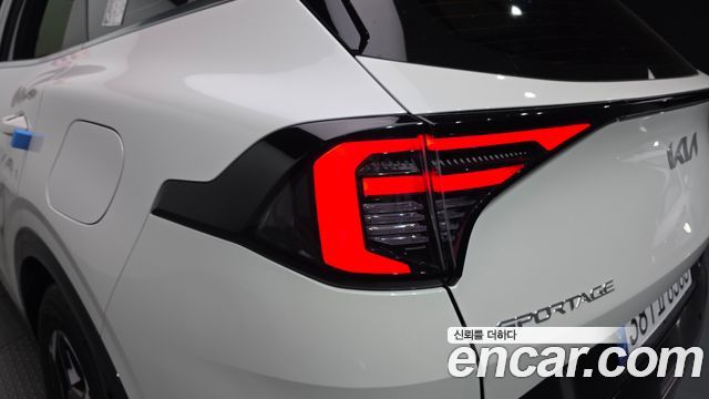 Kia Sportage Hybrid (V) HEV 1.6 2WD Signature 2025 — фото 23
