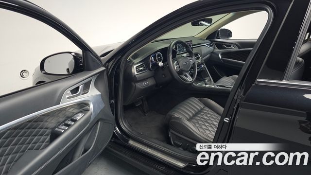 Genesis G70 Gasoline 2.5T 4WD 2024 — фото 10
