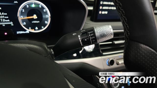 Genesis G70 Gasoline 2.5T 4WD 2024 — фото 16