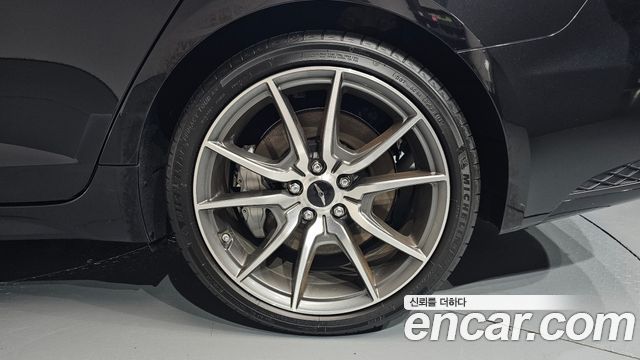 Genesis G70 Gasoline 2.5T 4WD 2024 — фото 21