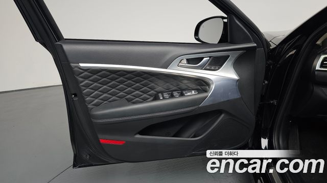 Genesis G70 Gasoline 2.5T 4WD 2024 — фото 24