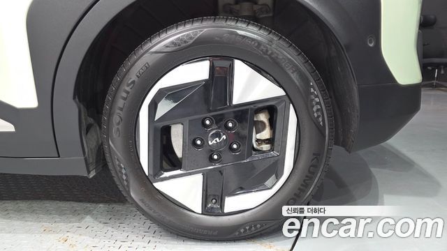 Kia EV3 Long Range 2WD Earth 2025 — фото 21