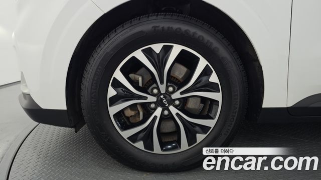 Kia Carnival (IV) Diesel 9-Seater Prestige 2023 — фото 5