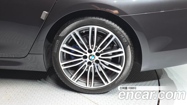 BMW 5 Series (G30) 530i xDrive M Sport Package Plus 2019 — фото 21