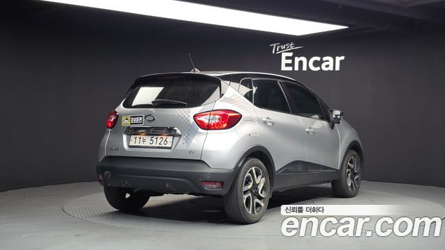 Renault Korea QM3 RE 2015 — фото 2