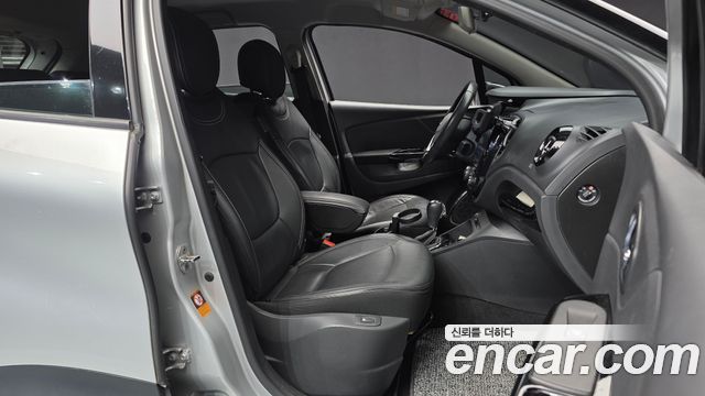 Renault Korea QM3 RE 2015 — фото 11