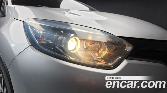 Renault Korea QM3 RE 2015 — фото 22