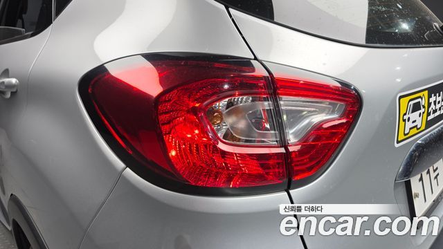 Renault Korea QM3 RE 2015 — фото 23