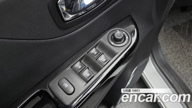 Renault Korea QM3 RE 2015 — фото 29