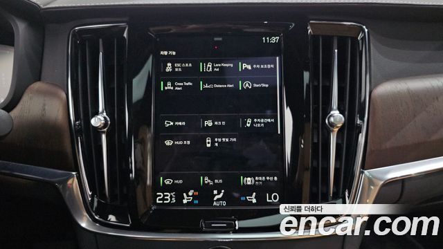 Volvo S90 B5 Inscription 2021 — фото 15