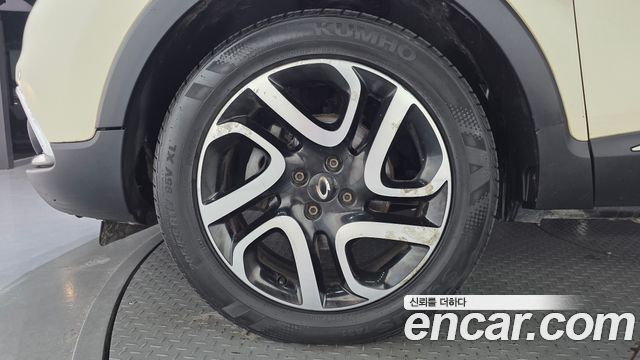 Renault Korea QM3 RE 2015 — фото 5