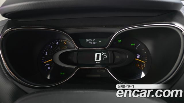 Renault Korea QM3 RE 2015 — фото 8