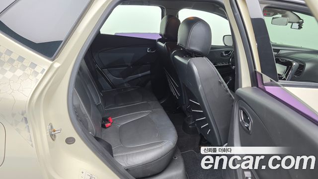 Renault Korea QM3 RE 2015 — фото 12
