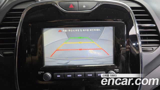 Renault Korea QM3 RE 2015 — фото 15