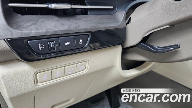 Kia Carnival (IV) Gasoline 9-Seater Noblesse 2023 — фото 27