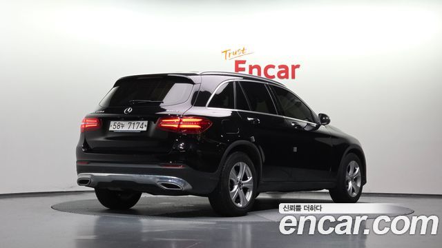 Mercedes-Benz GLC-Class (X253) GLC220 d 4MATIC 2018 — фото 2