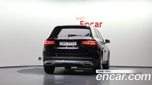 Mercedes-Benz GLC-Class (X253) GLC220 d 4MATIC 2018 — фото 4