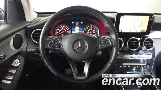 Mercedes-Benz GLC-Class (X253) GLC220 d 4MATIC 2018 — фото 13