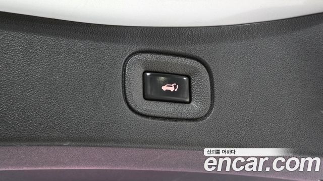 Renault Korea QM6 Gasoline 2WD LE 2019 — фото 24