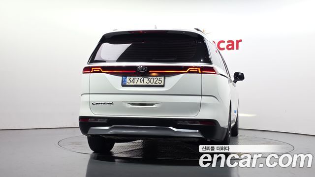 Kia Carnival (IV) Diesel 9-Seater Signature 2021 — фото 4
