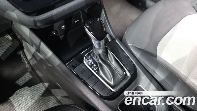 Hyundai Ioniq Hybrid 1.6 HEV I 2020 — фото 9