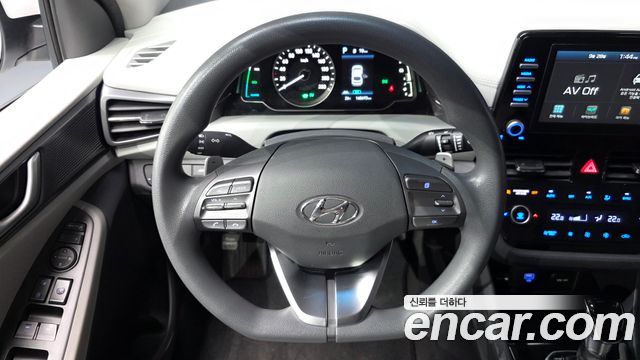 Hyundai Ioniq Hybrid 1.6 HEV I 2020 — фото 15
