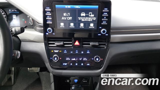 Hyundai Ioniq Hybrid 1.6 HEV I 2020 — фото 30