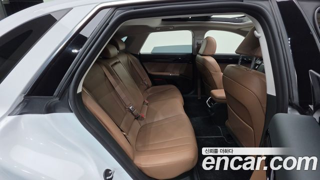 Hyundai Grandeur Hybrid (GN7) Premium 2023 — фото 28