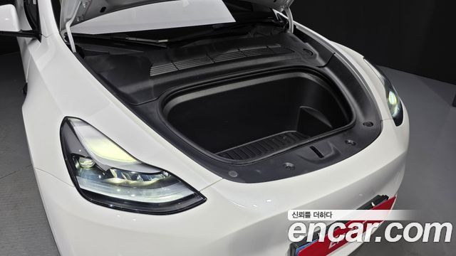 Tesla Model Y Long Range AWD 2022 — фото 6