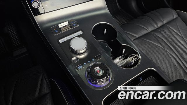 Genesis GV70 2.5T Gasoline AWD 2025 — фото 9
