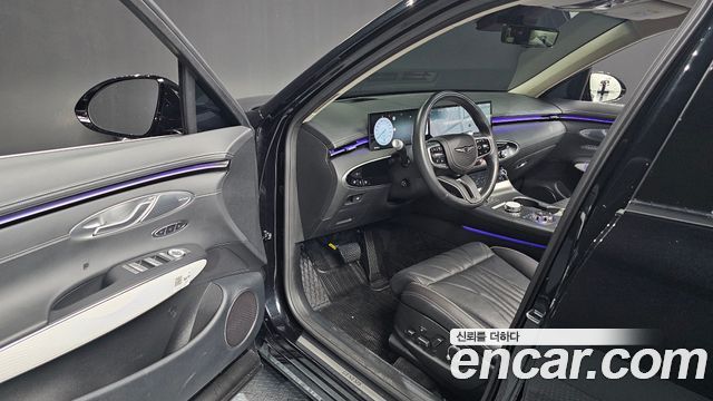 Genesis GV70 2.5T Gasoline AWD 2025 — фото 10