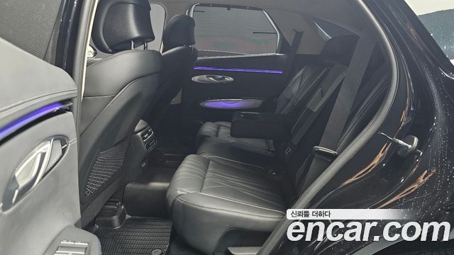 Genesis GV70 2.5T Gasoline AWD 2025 — фото 12